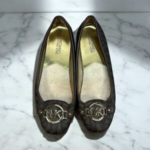 0327 Michael Kors flats